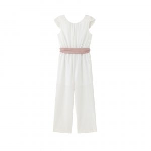 Mono blanco lazo rosa empolvado.