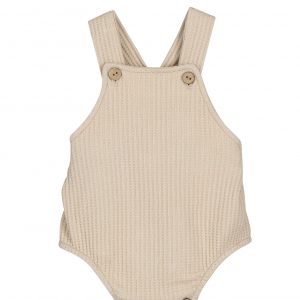 Peto rodas botones madera.