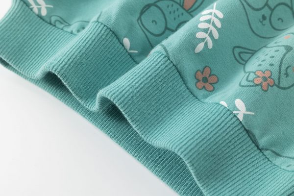 Sudadera verde conejitos. - Imagen 3