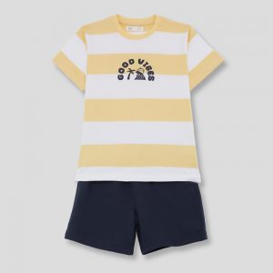 Conjunto camiseta y  pantalón