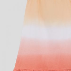 Vestido tirantes finos.