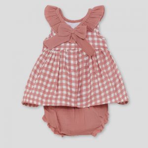 Vestido cuadros rosa palo.